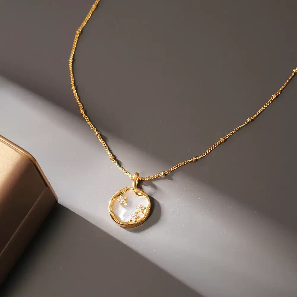 Mother-of-Pearl & Star Cluster Pendant Necklace✨