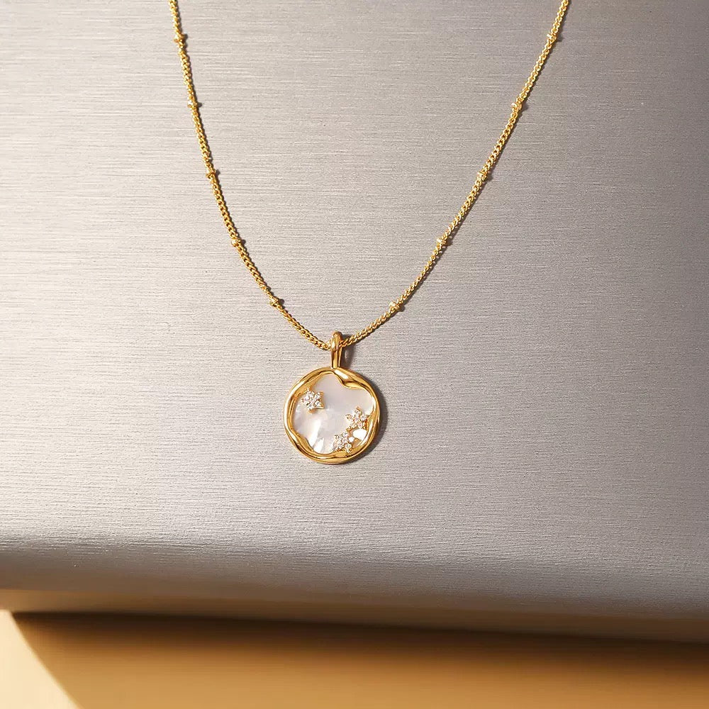 Mother-of-Pearl & Star Cluster Pendant Necklace✨