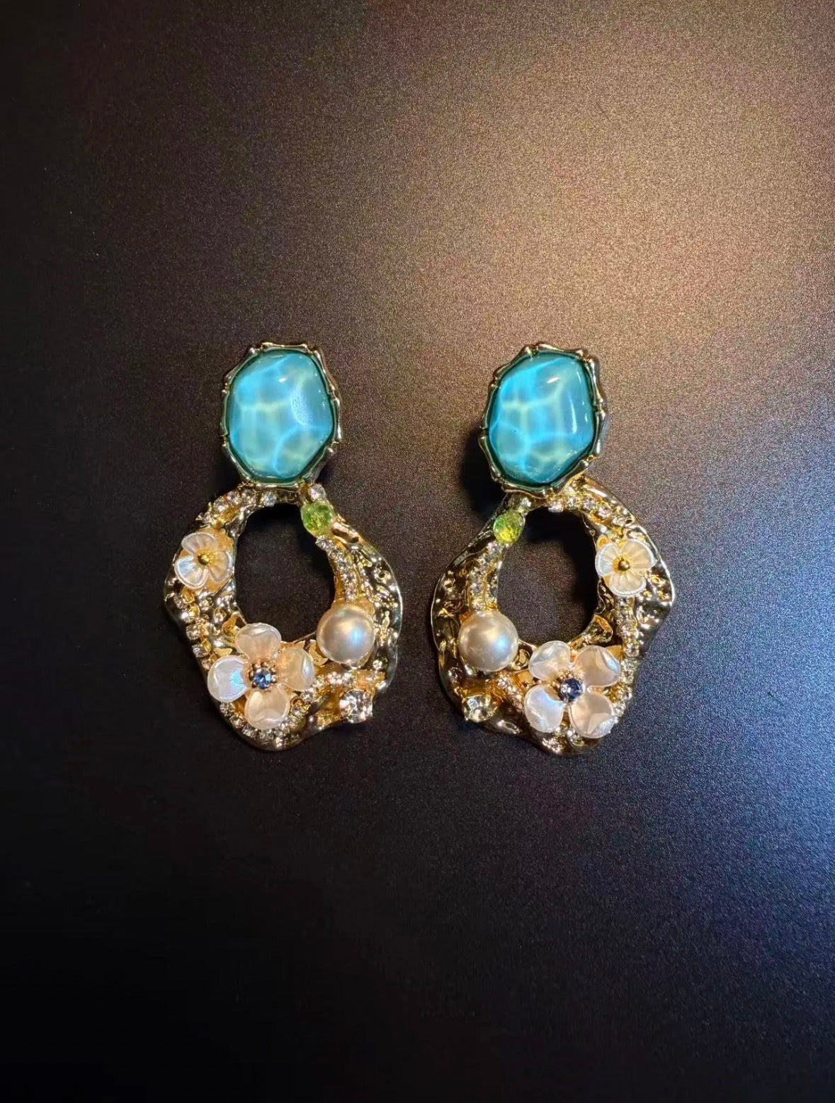 Limited edition water ripple blue pearl flower vintage earrings