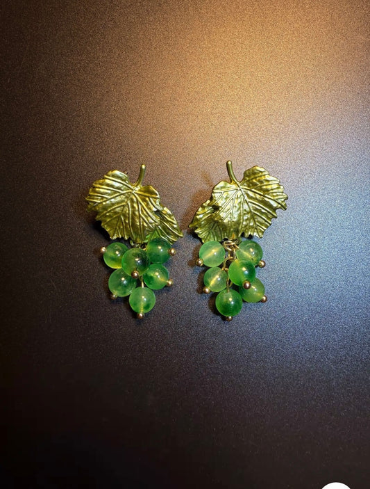 🍇 Gilded Grape Vine & Green Stone Cluster Earrings