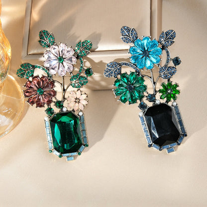 The "Antique Floral" series brooch